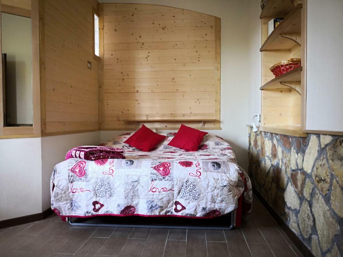 Casa Vacanze Sonia Leilighet Amelia Eksteriør bilde